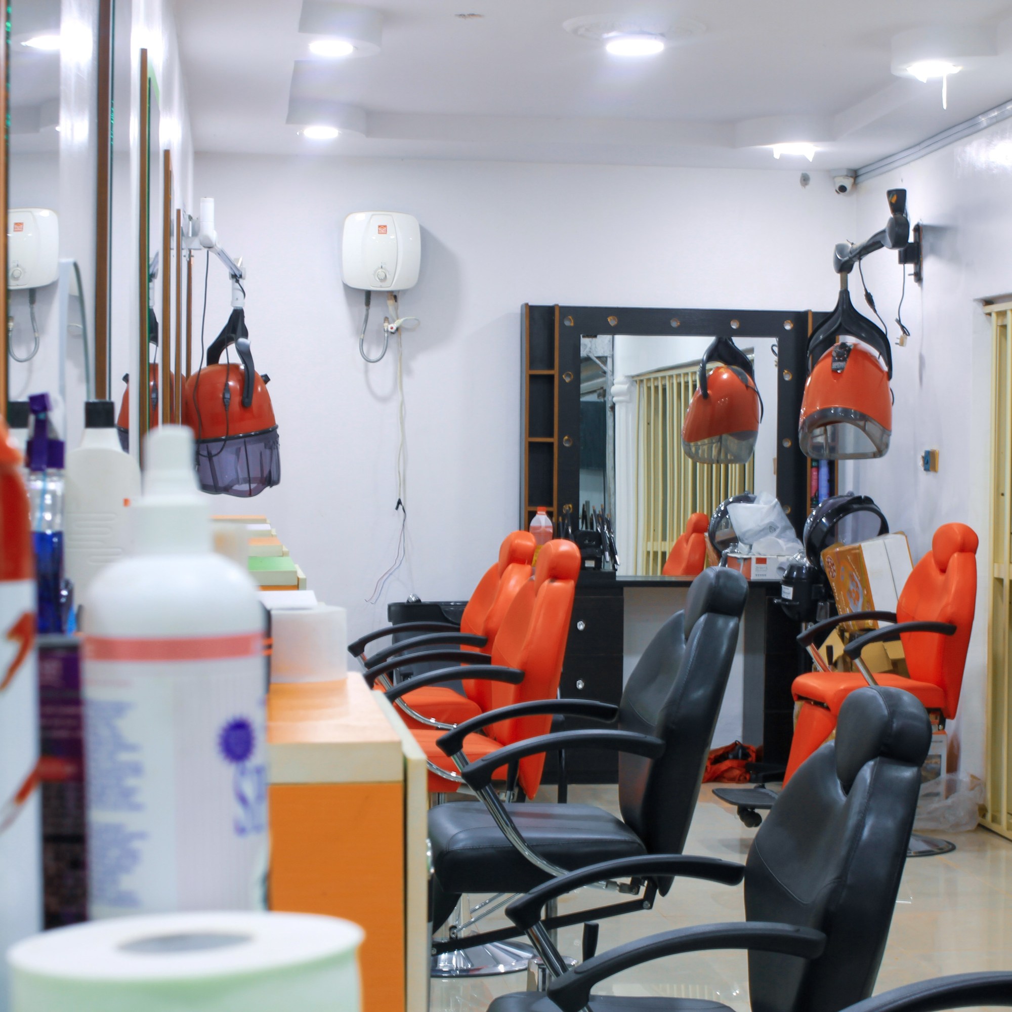 Hair Salon at 367 Glamour Life, Iyana Ilogbo, Ifo, Ogun State
